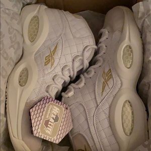 Brand New Question Mid Quilted size 8.5